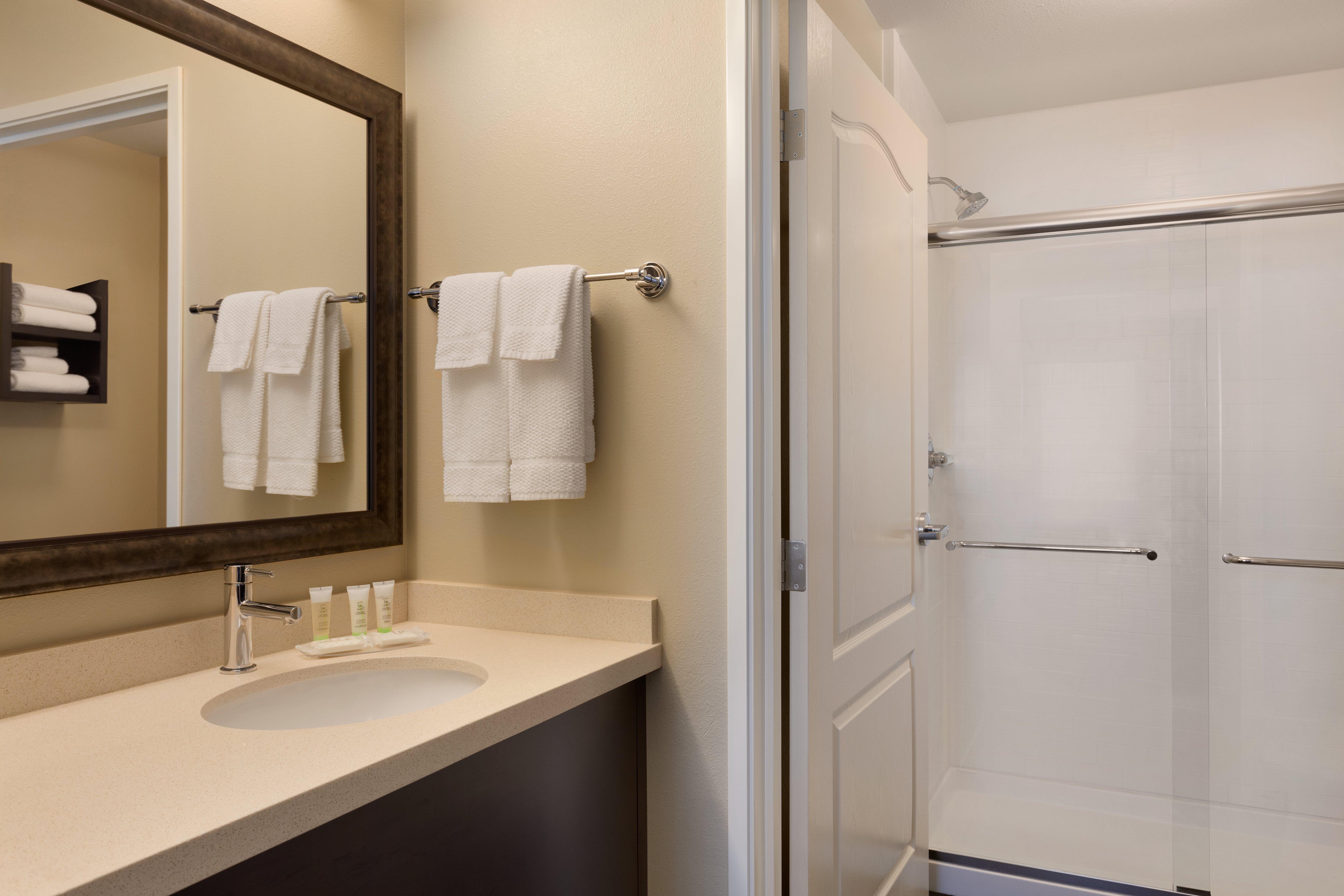 Staybridge Suites Midland By Ihg Buitenkant foto