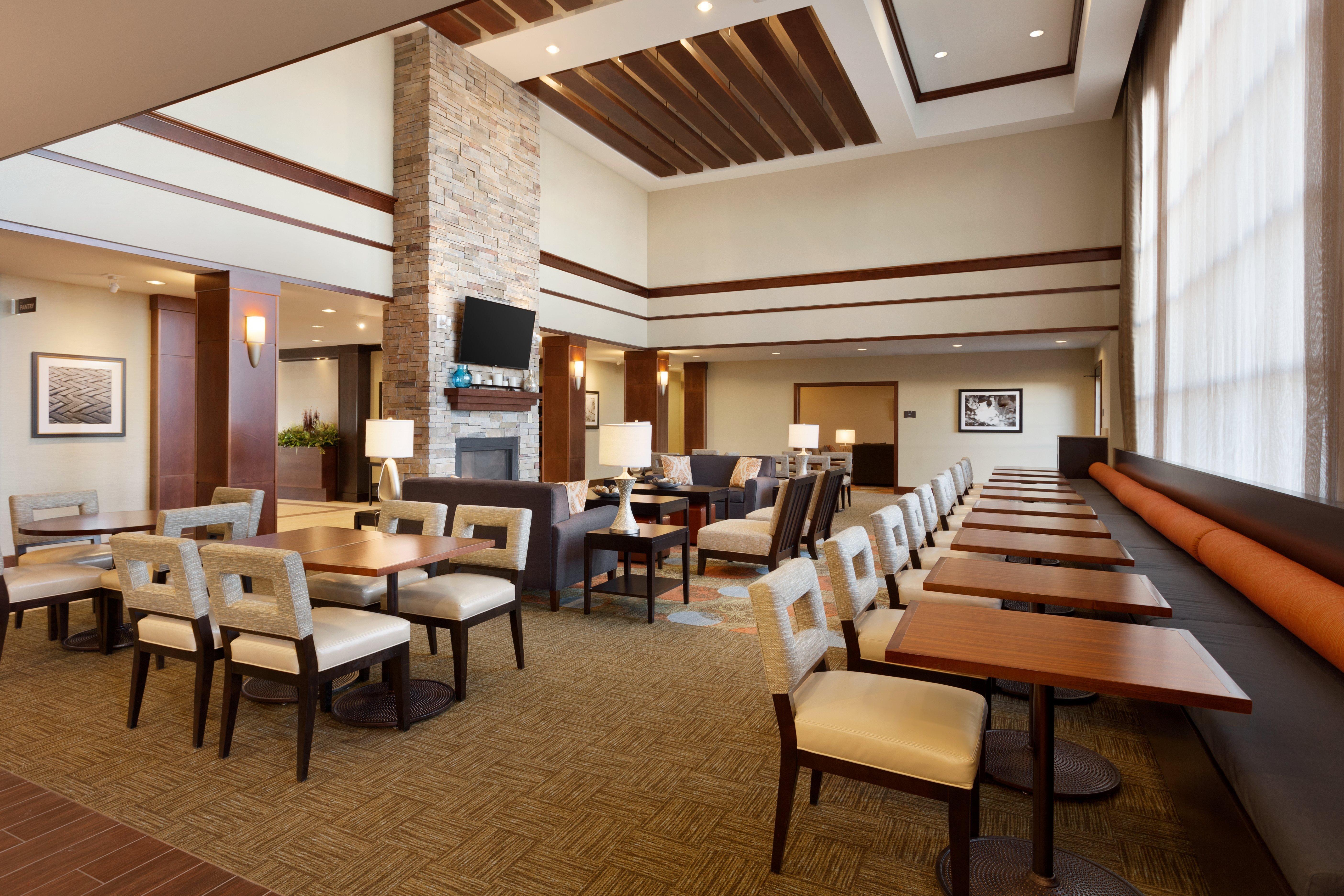 Staybridge Suites Midland By Ihg Buitenkant foto