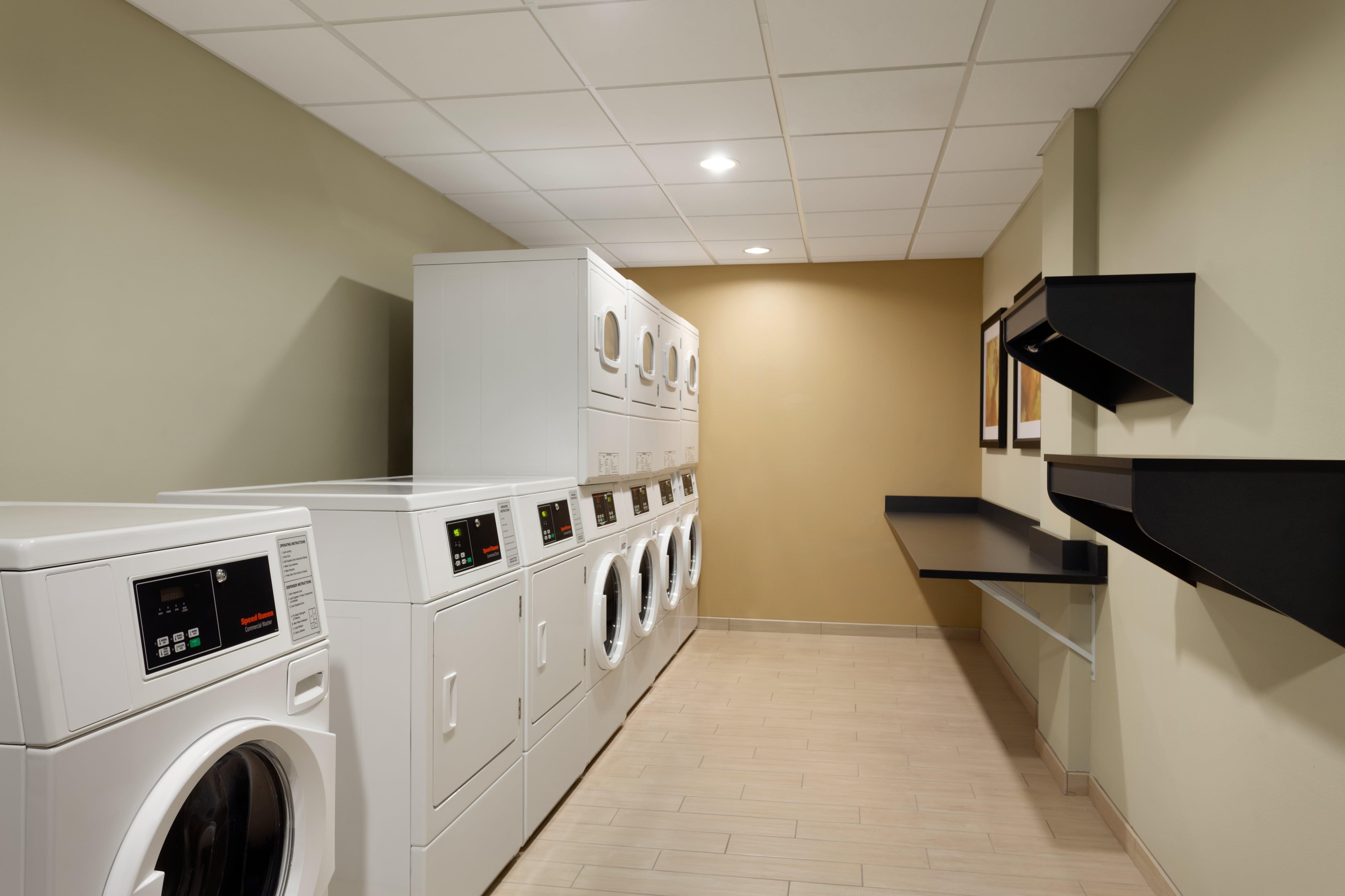 Staybridge Suites Midland By Ihg Buitenkant foto