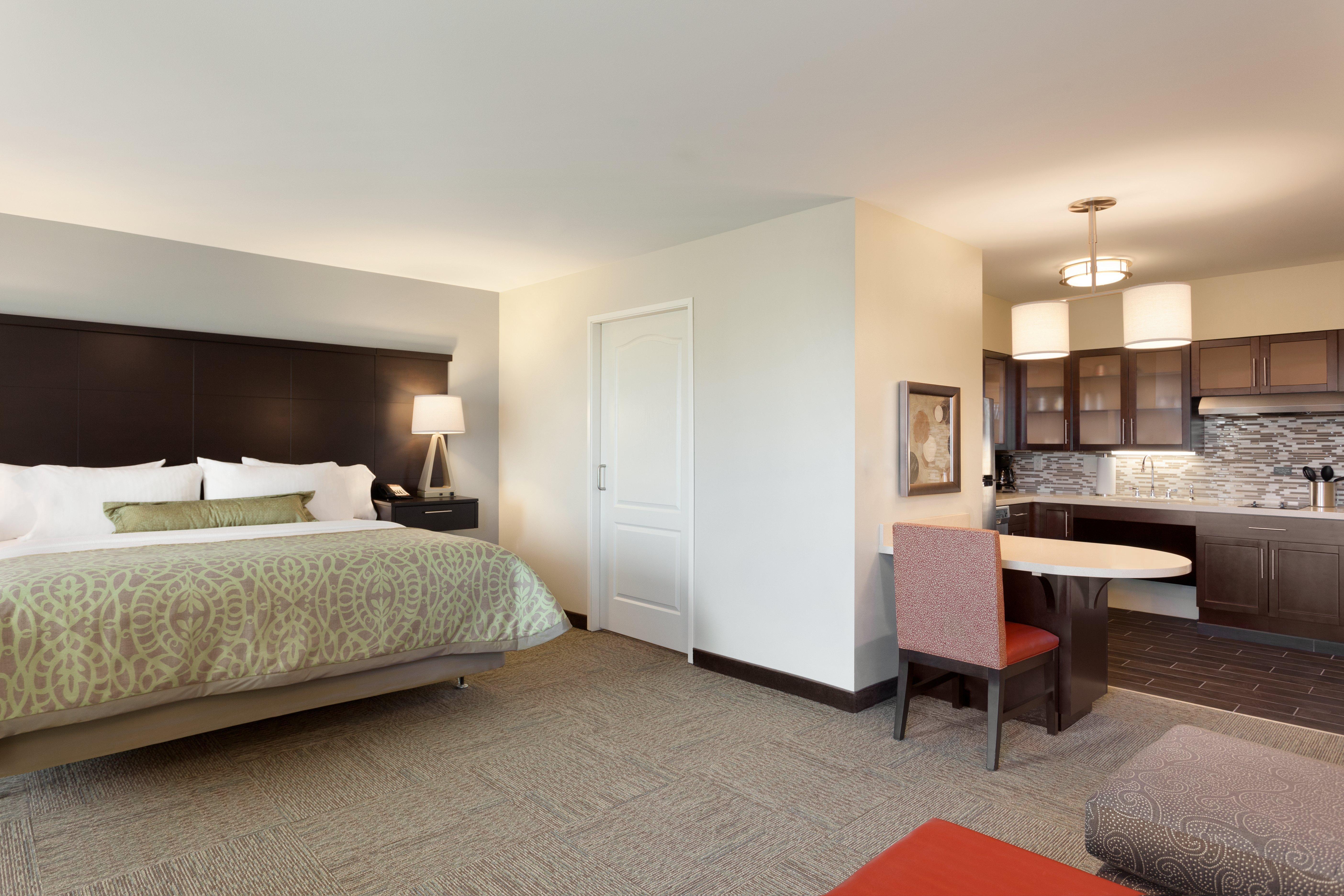 Staybridge Suites Midland By Ihg Buitenkant foto